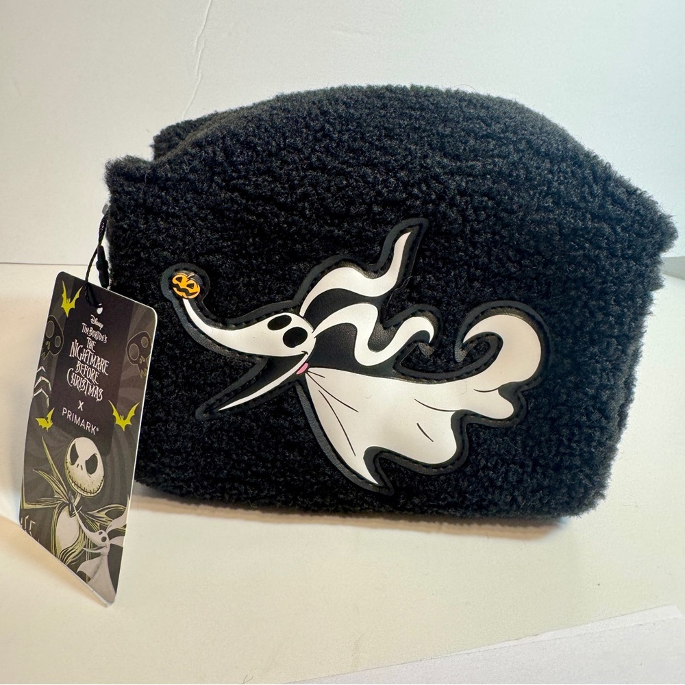 NWT. Disney The Nightmare Before Christmas Zero fuzzy makeup bag,